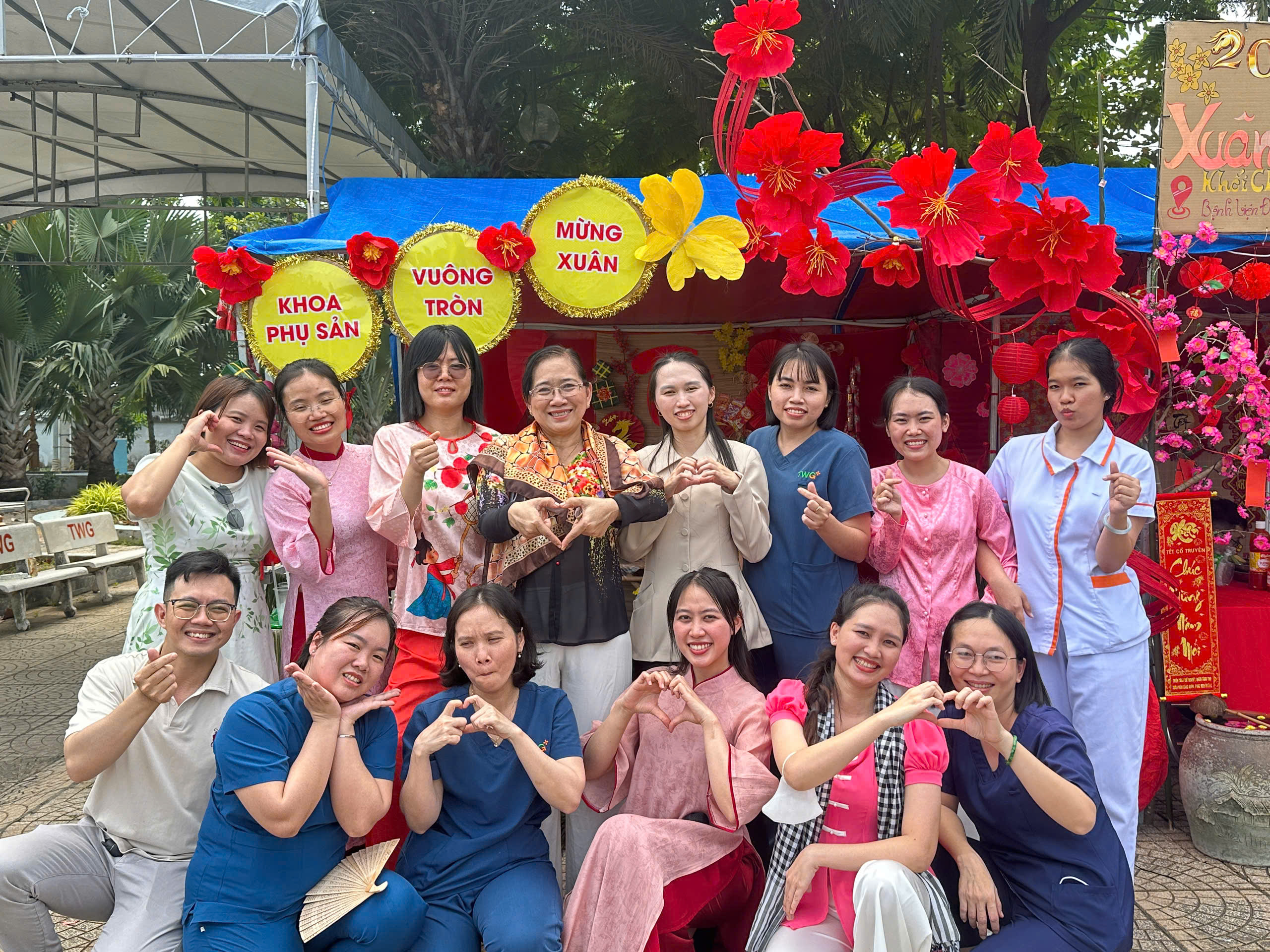 Không khí Tết rộn ràng tại bệnh viện