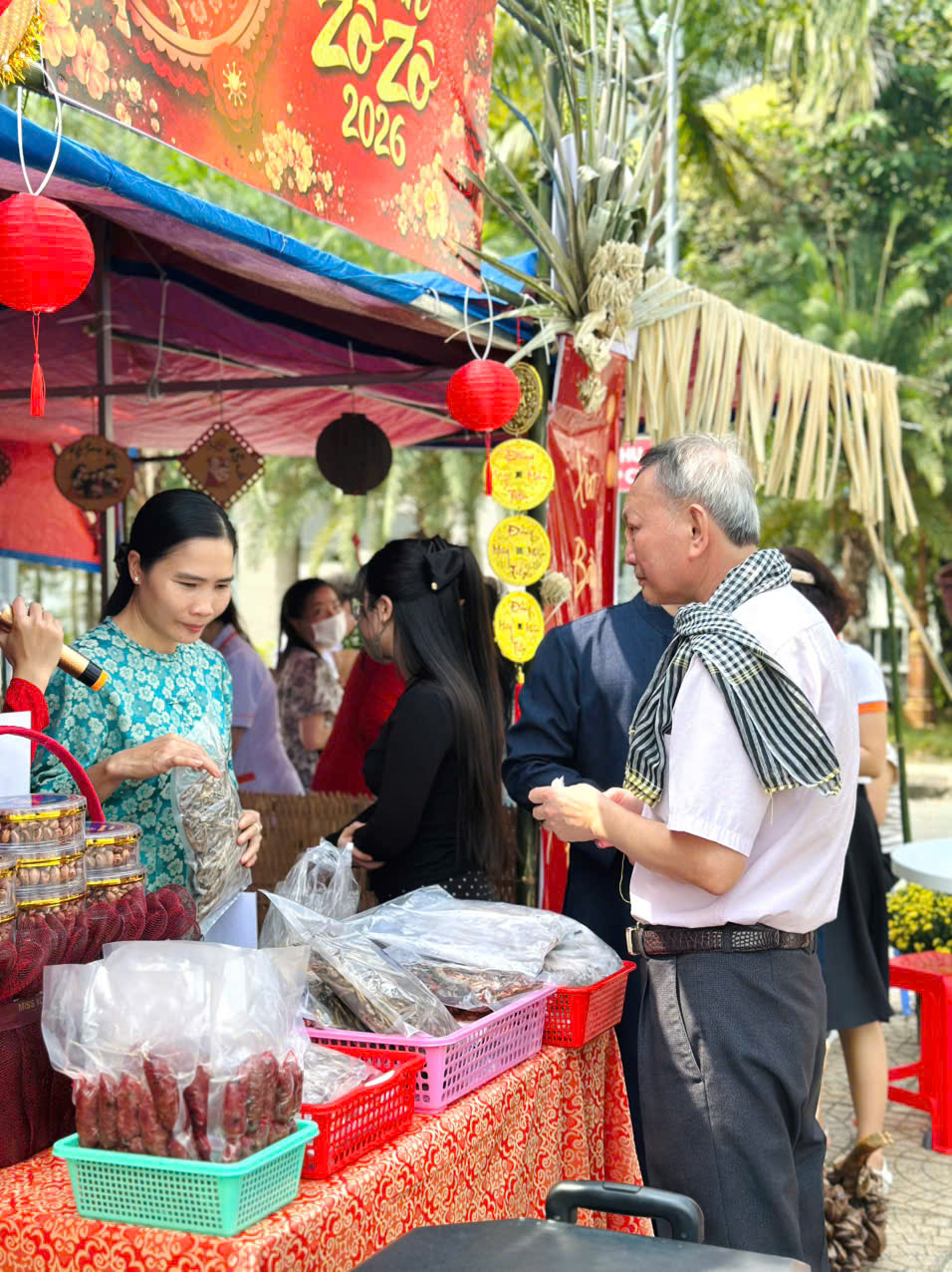Góc sống ảo đẹp tại gian hàng xuân